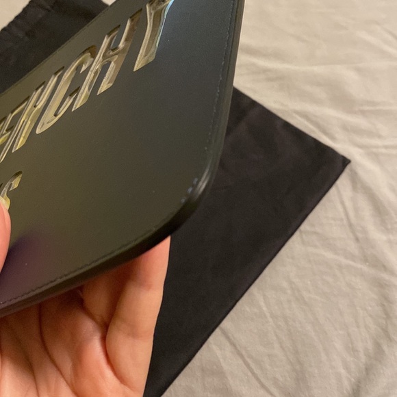 GIVENCHY Plate Iconic Clutch Bag Blue Leather - Picture 11 of 12